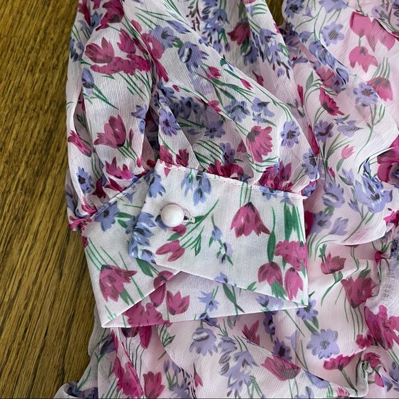 Women’s LS Mini Ruched Floral Dress - Picture 3 of 8